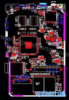 上圖是一個開發板的PCB，從布局中可以看出各個接口電路分離很明確，SDRAM和DDR以及SD卡接口電路等走線不會造成相互的干擾。-深圳宏力捷